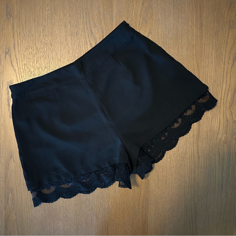 Forever 21 Black Lace Trim Women's Shorts